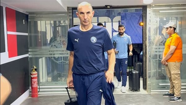 مدرب بيراميدز 