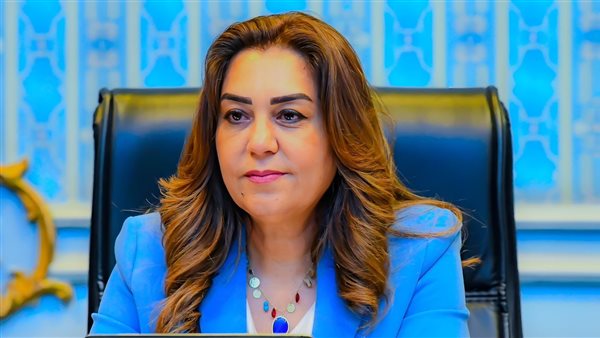 الدكتورة منال عوض