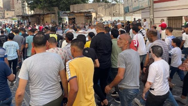   جنازة مهيبة لسيدة