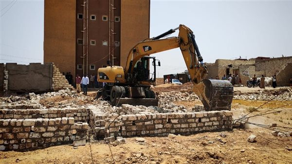 إزالة 24 حالة تعدي