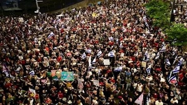 متظاهرون في تل ابيب