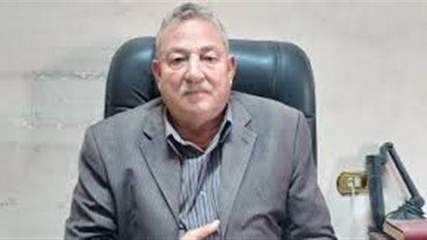  رئيس النقابة العامة