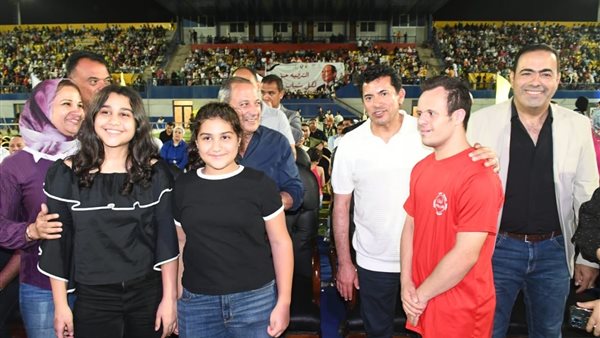  الدكتور أشرف صبحي