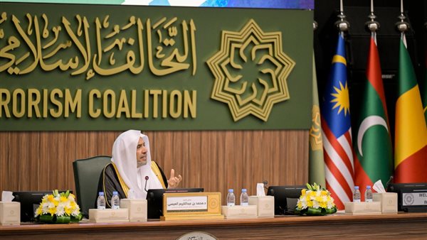  الدكتور محمد بن