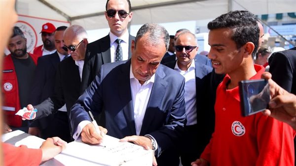 الدكتور بدر عبد العاطي