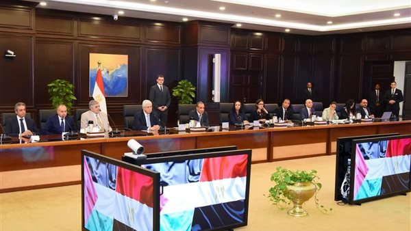  بدر عبد العاطى