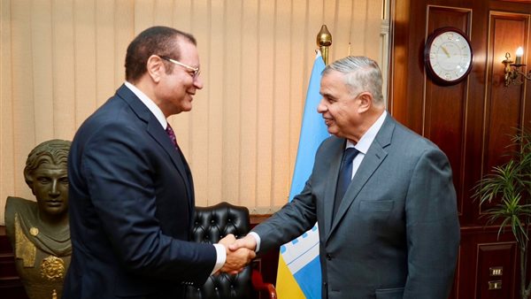 الدكتور أحمد طه