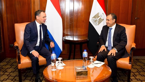 وزير الخارجية ونظيره