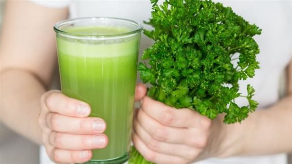 مشروب البقدونس والكرفس