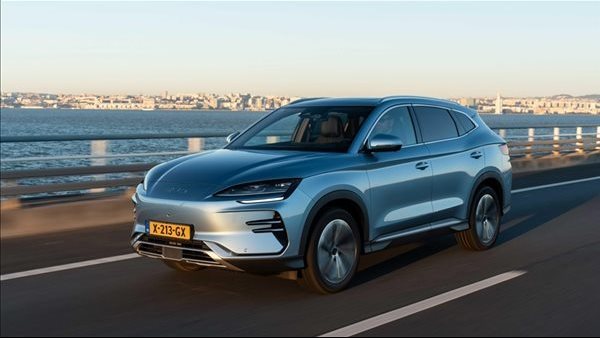 السيارات الكهربائية