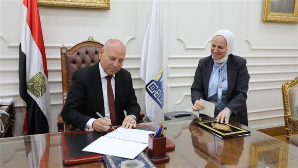 الدكتور إبراهيم صابر