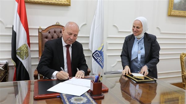 الدكتور إبراهيم صابر