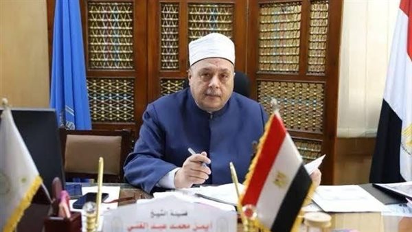 الشيخ أيمن عبد الغنى