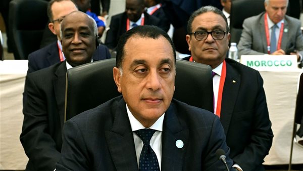 رئيس الوزراء يشارك