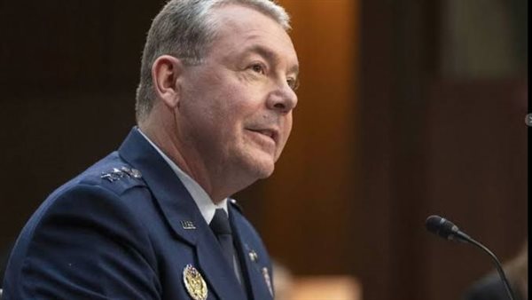  رئيس وكالة استخبارات