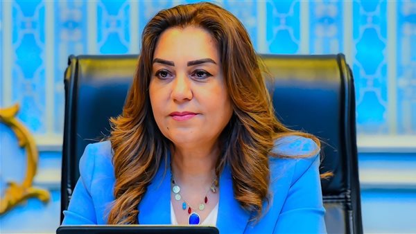 الدكتورة منال عوض