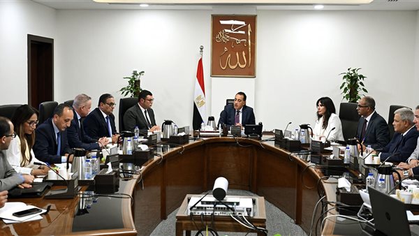  رئيس مجلس الوزراء