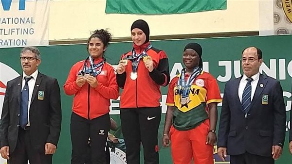 البطلة عبير مصطفى