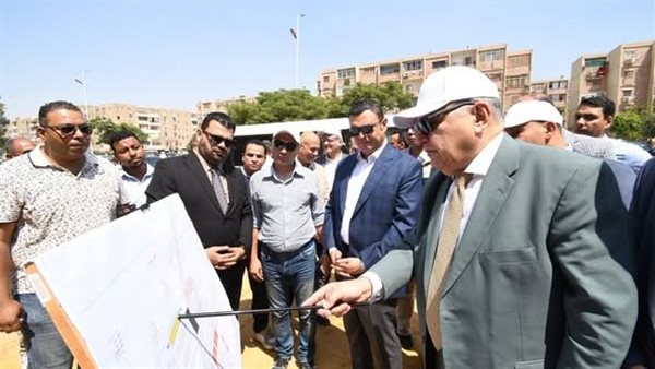 جولة وزير الاسكان