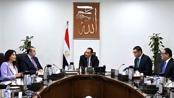 رئيس مجلس الوزراء