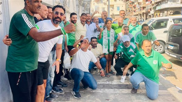 جماهير المصري تهنئ