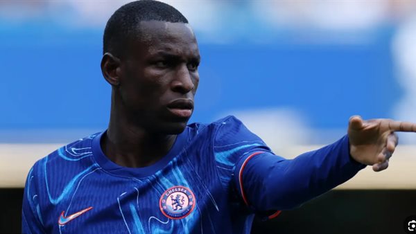 السنغالي نيكولاس