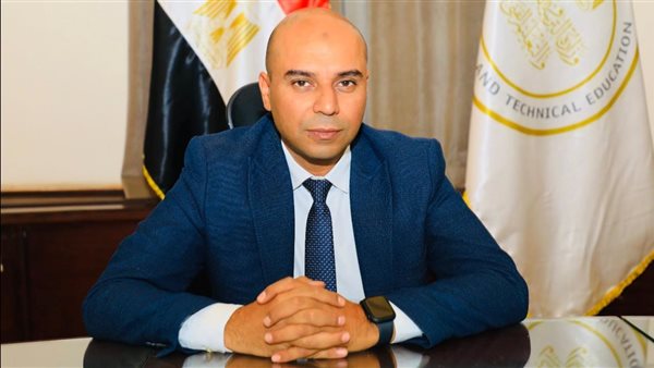 الاستاذ  شادي زلطة