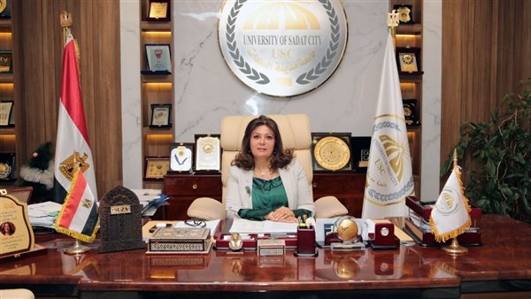 د. شادن رئيس جامعة