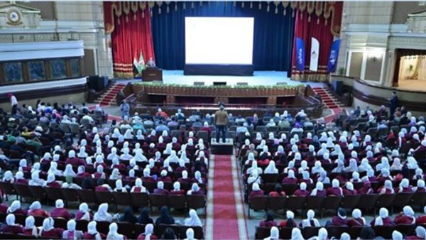  جامعة القاهرة