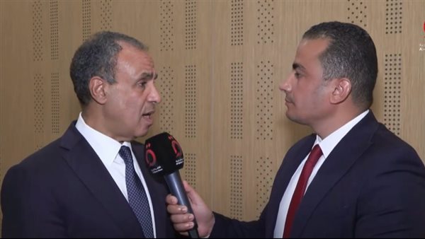 الدكتور بدر عبد العاطي