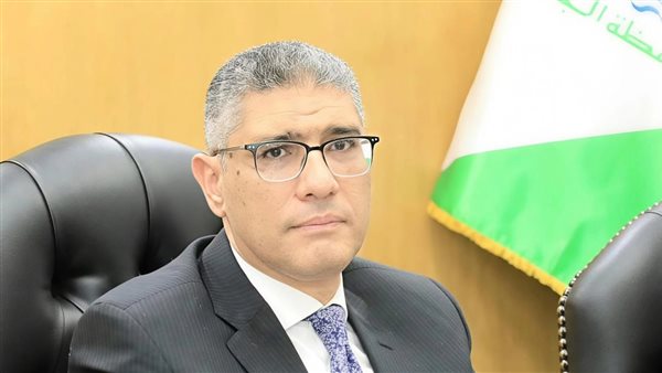  عادل النجار