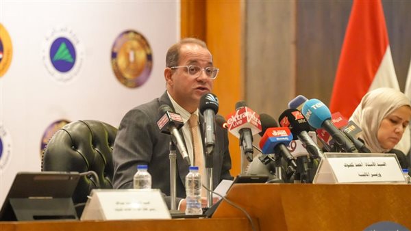 وزير المالية أحمد