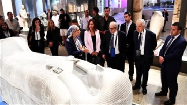 جانب من جولة رئيس