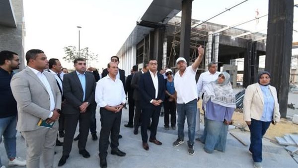 جولة مفاجئة بمشروع