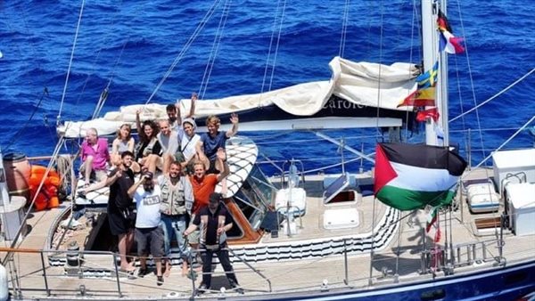 أسطول كسر الحصار