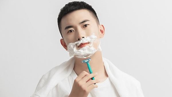  شفرات الحلاقة  