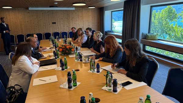 جانب من اللقاء 