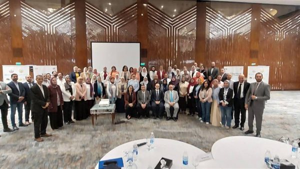  الدكتور حامد  الاقنص