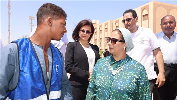  المستشارة أمل عمار