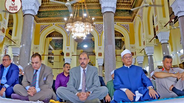 محافظ سوهاج يشهد