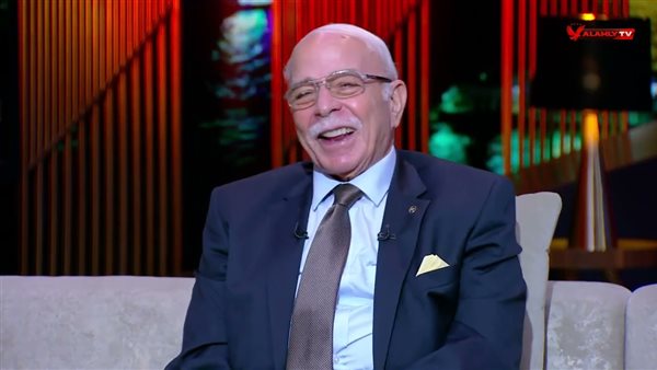  الدكتور كمال درويش