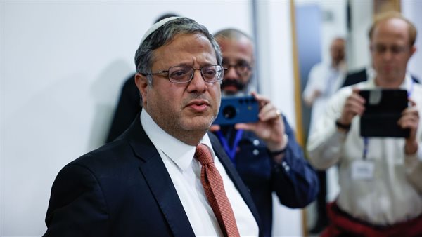 رئيس لجنة الأمن عضو