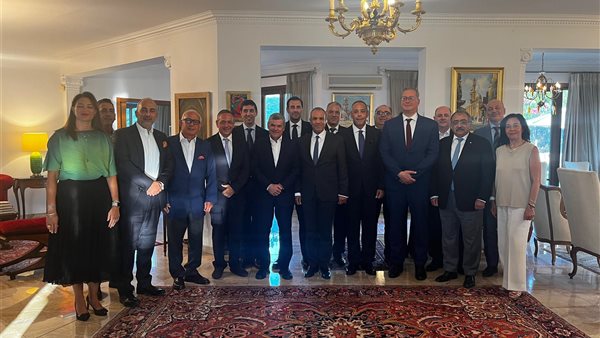  وزير الخارجية 