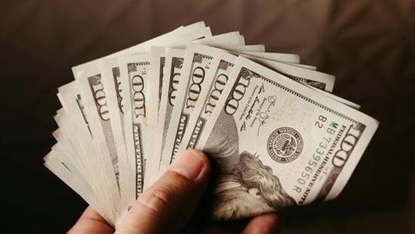 سعر الدولار اليوم