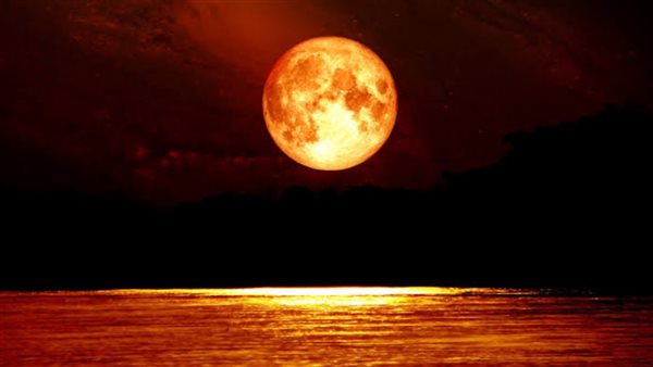 خسوف القمر الدموي