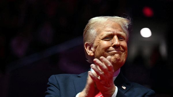 ترامب يشدد الرقابة