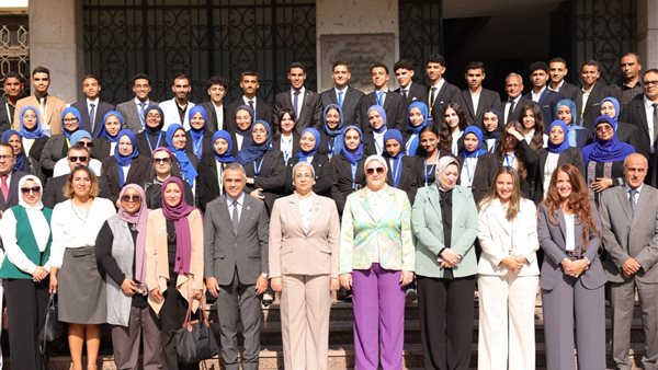 المستشارة أمل عمار