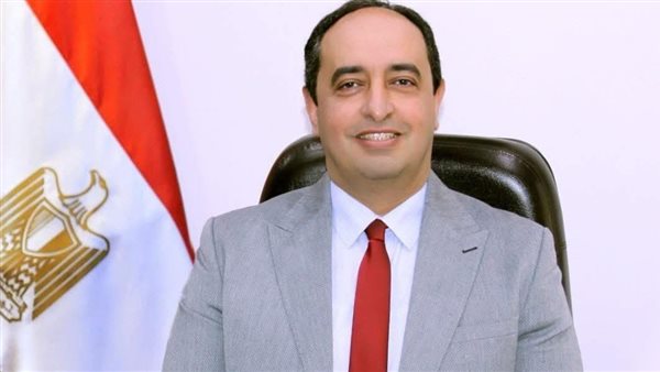 الدكتور عمرو عثمان