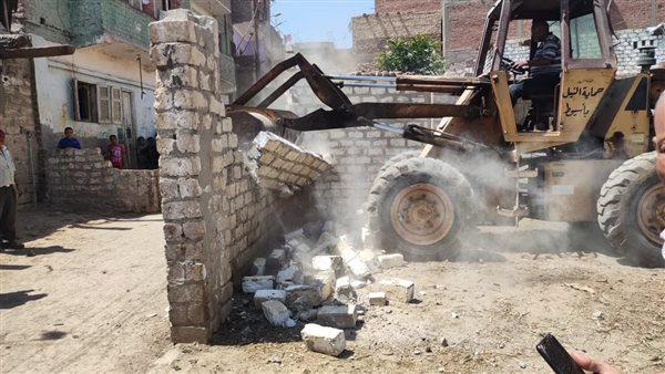 إزالة 21 حالة تعدي