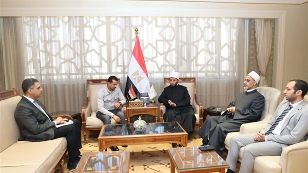  وزير الأوقاف